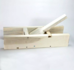 El Yapımı Ahşap Zeytin Kırma Makinesi