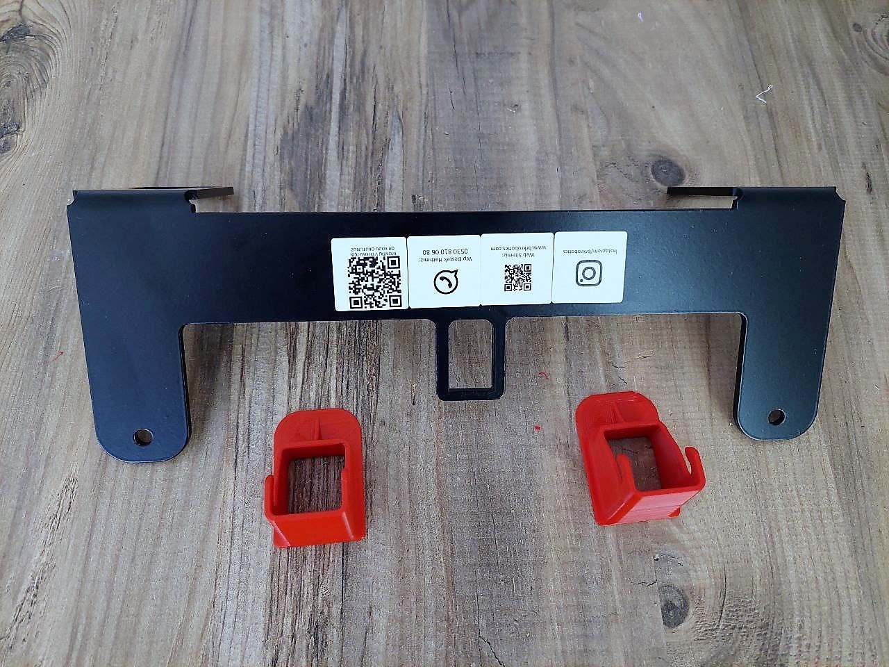 18.jpg Isofix Çocuk Oto Koltuğu Aparatı Çoğu Araca Uygun Metal Aparat ve Kılavuz Plastiği - Görsel 1